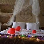Masal Cave