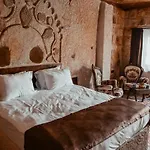 Masal Cave * Ürgüp