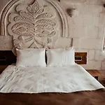Hotel Masal Cave