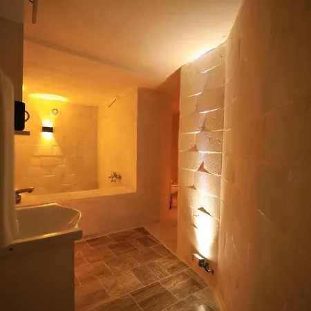 Hotel Masal Cave *